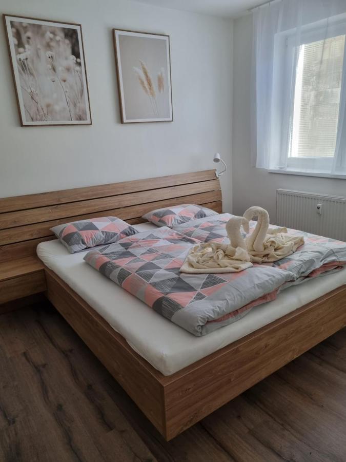 Novy Apartman V Arealu Wellness Hotelu Frymburk Exterior photo