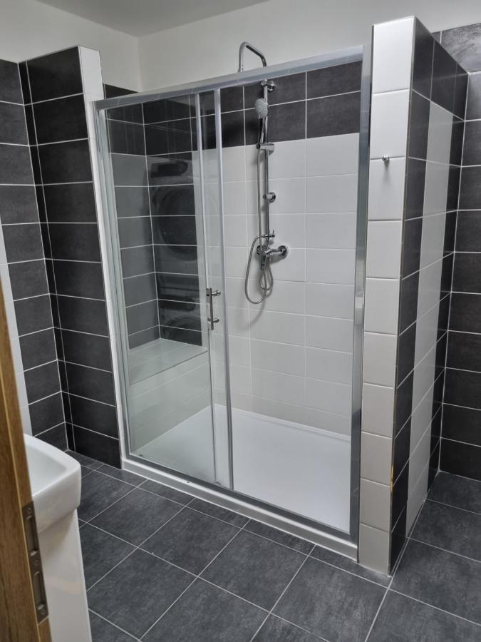 Novy Apartman V Arealu Wellness Hotelu Frymburk Exterior photo