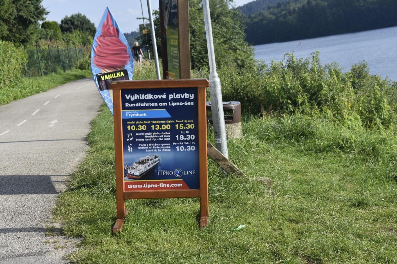 Novy Apartman V Arealu Wellness Hotelu Frymburk Exterior photo