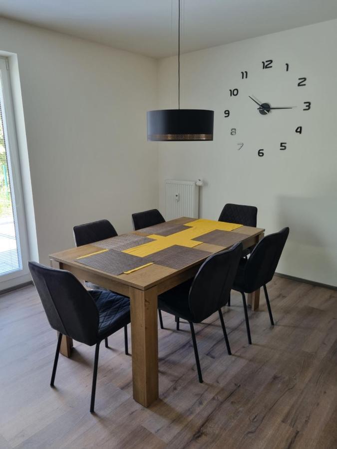Novy Apartman V Arealu Wellness Hotelu Frymburk Exterior photo